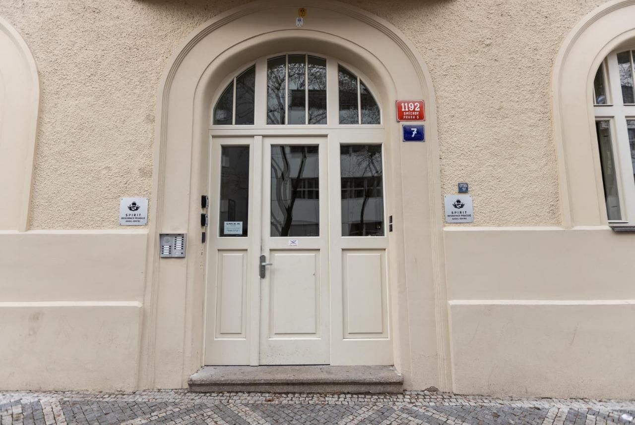 Capsule Hostel Andel Centre Spirit Prague Exterior photo